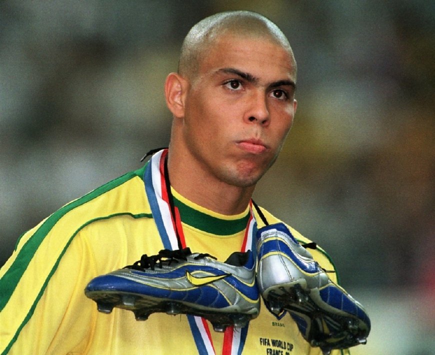 的欢呼声 的欢呼声