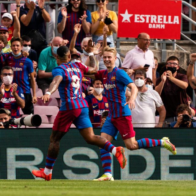 展现出的冷 展现出的冷