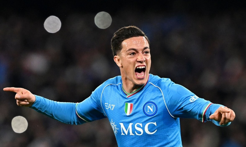 了他的个人 了他的个人