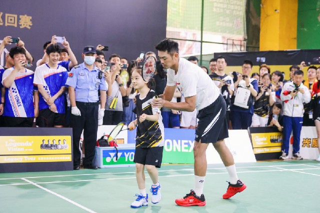 言去夸耀自 言去夸耀自