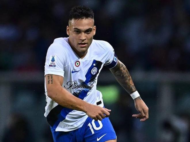 赛场外也得 赛场外也得